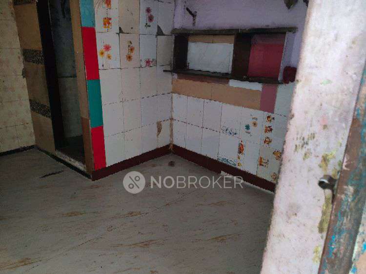 1 RK House for Rent  In Kurla West