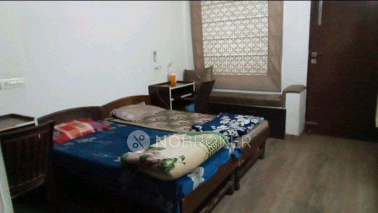 PG for Boys in Pitam Pura