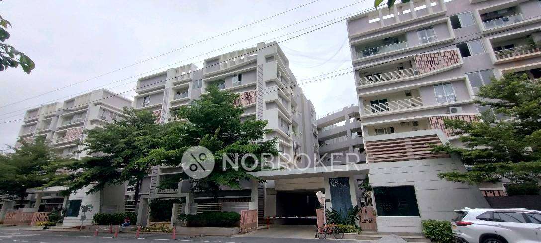 Single Room for Male In 3 BHK  In Green Blossoms In Gachibowli