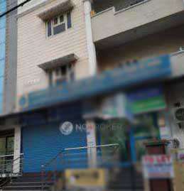 Shared Room for Female In 2 BHK  In Sbi  Building In Kukatpally