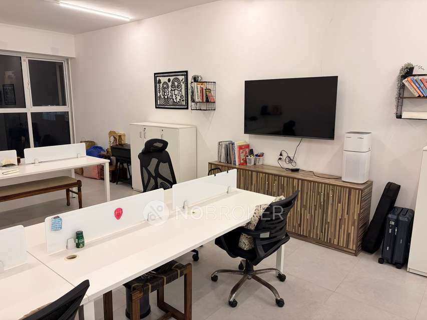 Co-Working  space in Lotus Link Square, Mumbai for Rent 