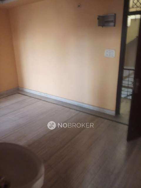 2 BHK Flat In Nanda For Sale  In Mahavir Enclave Part 1, Mahavir Enclave