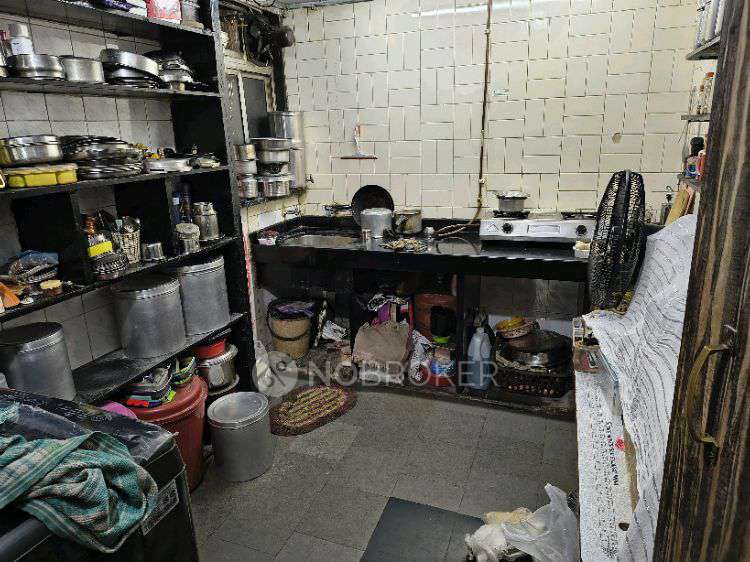 1 RK Flat In Satsang Society, Khooat Thane West For Sale  In Satsang Building