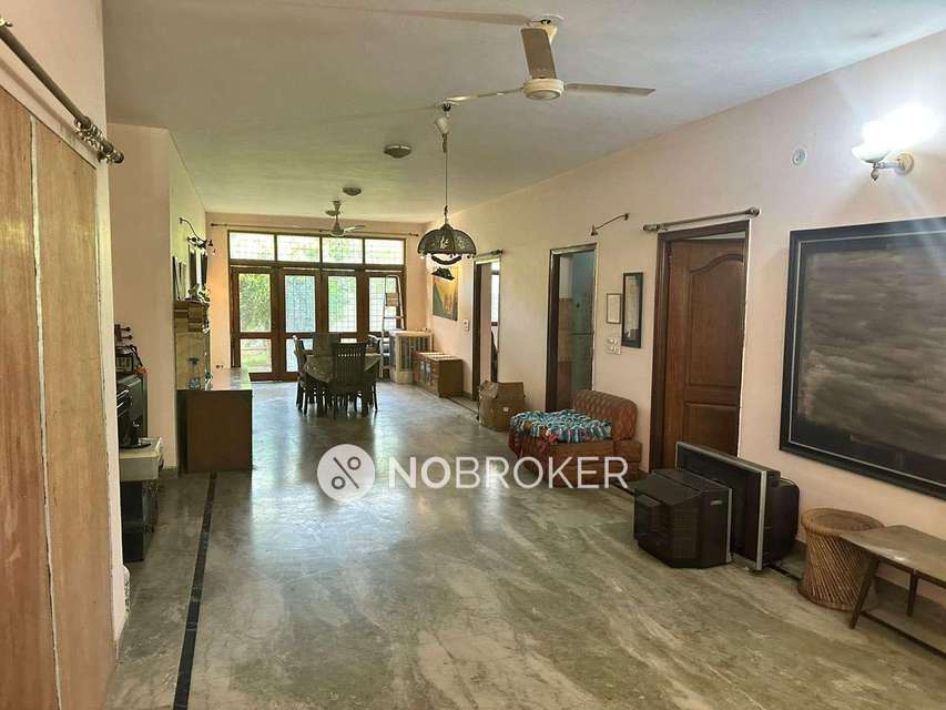 4+ BHK House For Sale  In Palam Vihar