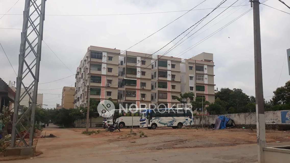 2 BHK Flat In Skt Vishnu Srinivasam Apartments For Sale  In Mallapur