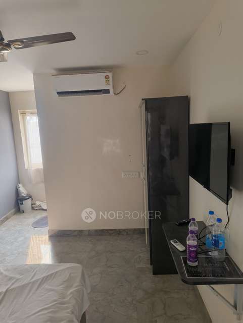 1 RK Flat In Adithya Icon Towers For Sale  In Kondapur