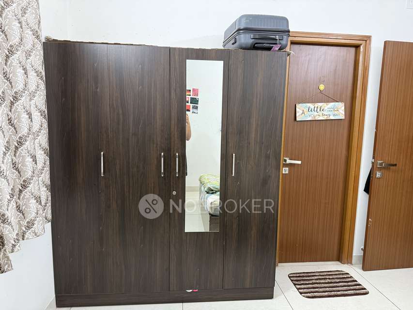 Single Room for Female In 3 BHK  In Aparna Sarovar Zenith In Aparna Sarovar Zenith