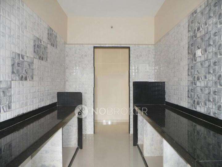 2 BHK Flat In Mayfair Hillcrest, Vikhroli West for Rent  In Vikhroli West