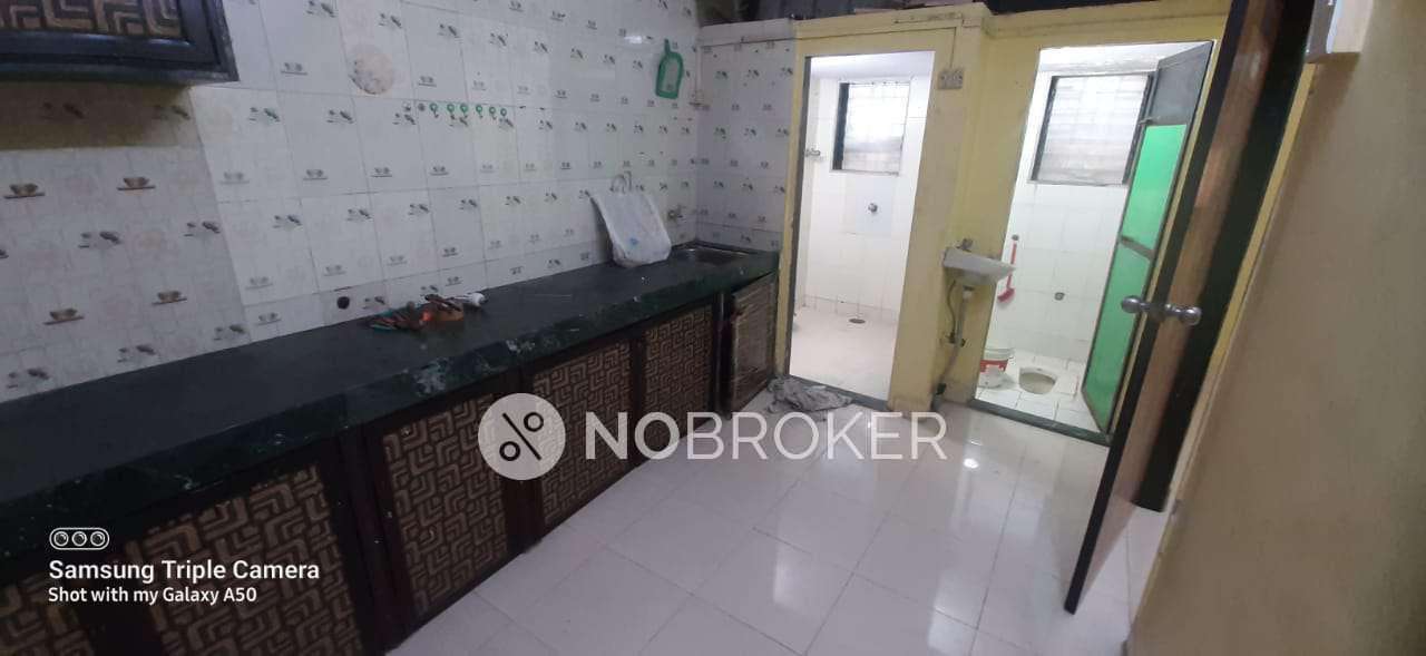 1 RK Flat In Standalone Building  For Sale  In Kalwa Naka