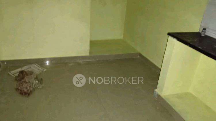 Single Room for Male In 1 RK  In Shree Manjunatha Swamy Prasanna And Veerabhadra Nilaya In Bommanahalli