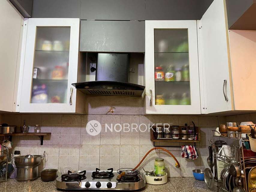 2 BHK Flat In Mahagunpuram Phase 1 For Sale  In Wave City Nh 24