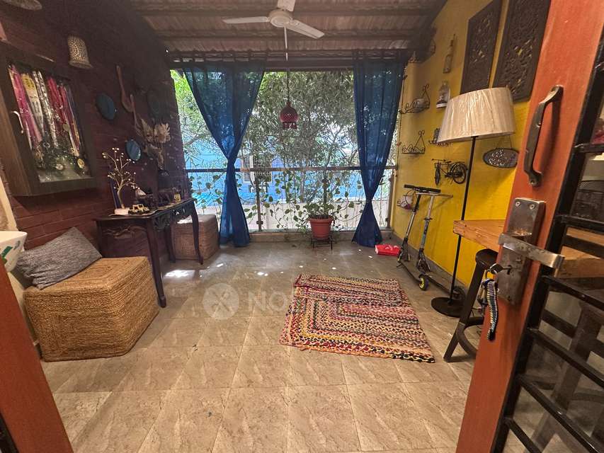 3 BHK Flat In Sri Nivas Apartment , Thilak Street , T Nagar For Sale  In T. Nagar