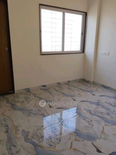 2 BHK Flat In Gurukripa Apartment  for Rent  In H2m8+48, Kesnand, Maharashtra 412207, India