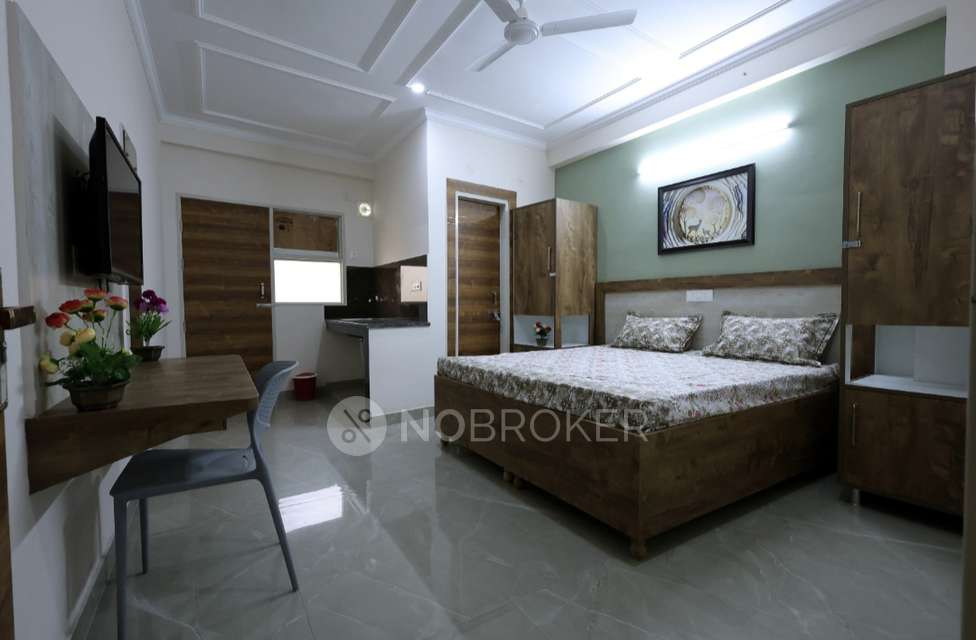 PG for Girls in Badshahpur, Sector 69