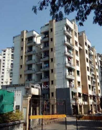 Shared Room for  In 2 BHK  In Vatika In Thane West