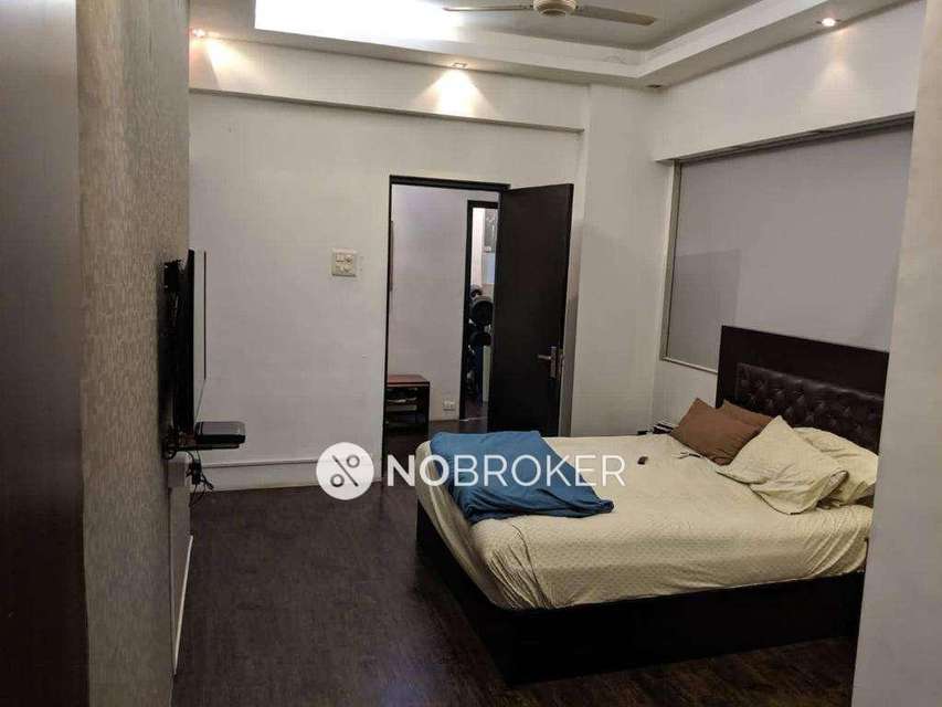 4 BHK Flat In Meera Tower For Sale  In Andheri West