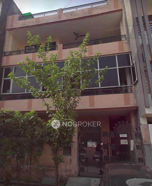 4+ BHK Flat for Rent  In Vasundhara