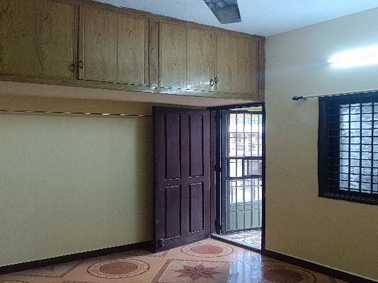2 BHK Flat For Sale  In Selaiyur