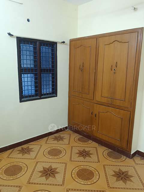 2 BHK Flat For Sale  In Selaiyur