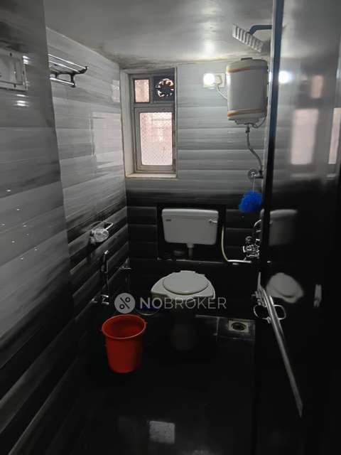 1 BHK Flat In Veena Nagar Society, S.v.road, Malad-west for Rent  In Veena Nagar