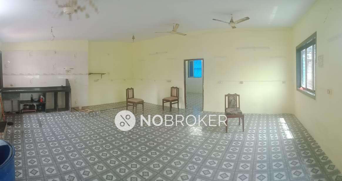 1 BHK House For Sale  In Borivali West