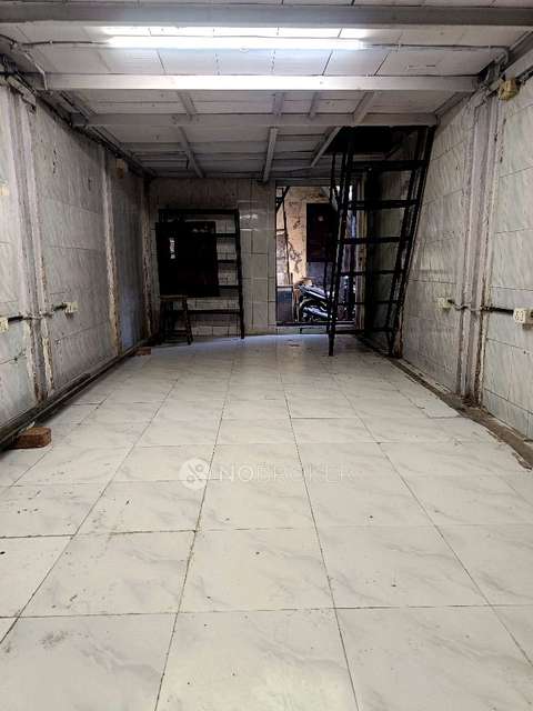 Godown/Warehouse in Mourya House 90 Feet Rd, Opp Ganesh Temple, Lokmanya Tilak Nagar, Saki Naka, Mumbai, Maharashtra 400072, India, Mumbai for Rent