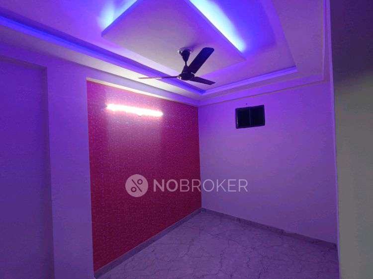 2 BHK House for Rent  In Dlf Ankur Vihar, Ghaziabad
