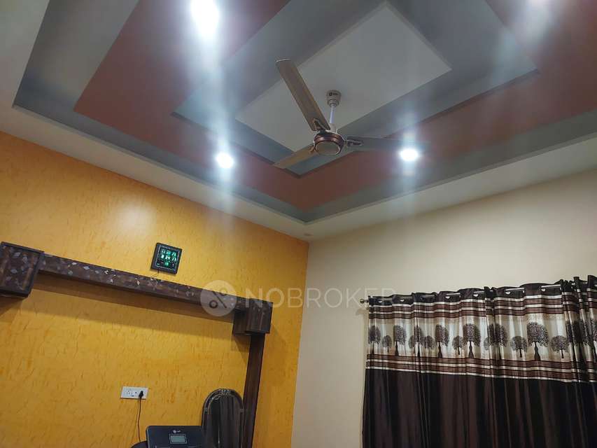 PG for Girls in Wed Me Easy