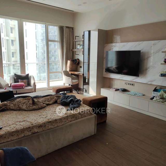 4+ BHK Flat In Mahagun Moderne for Rent  In Sector 78