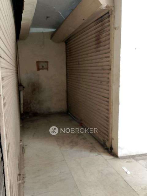 Shop in , Patparganj,, Delhi for sale 