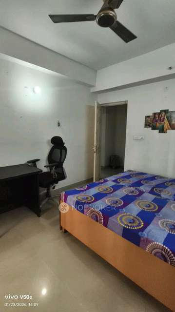 Single Room for Male In 3 BHK  In Supertech Cape Town In Sector 74
