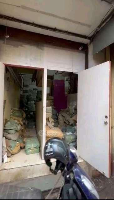 Shop in Meer Apartment, Mumbai for sale 