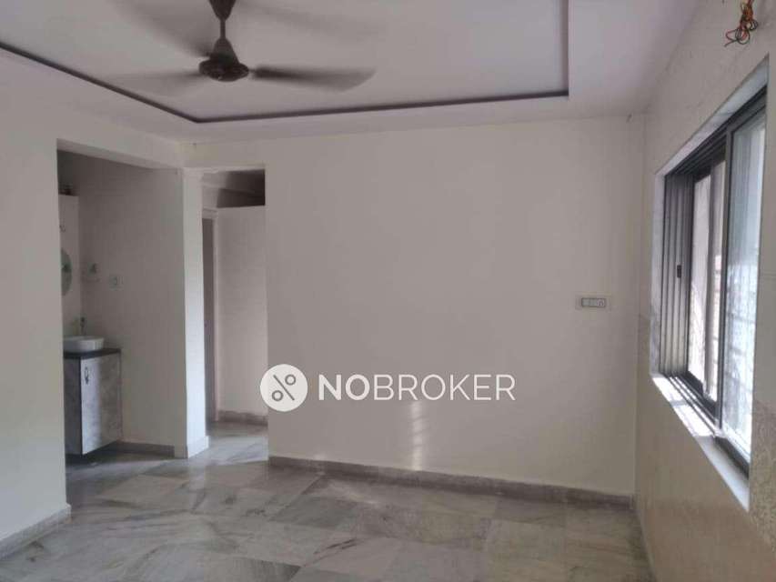 2 BHK Flat In Shreeji Shreeji Chs For Sale  In Kandivali West