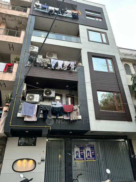 3 BHK Flat In Sb For Sale  In Sector 7