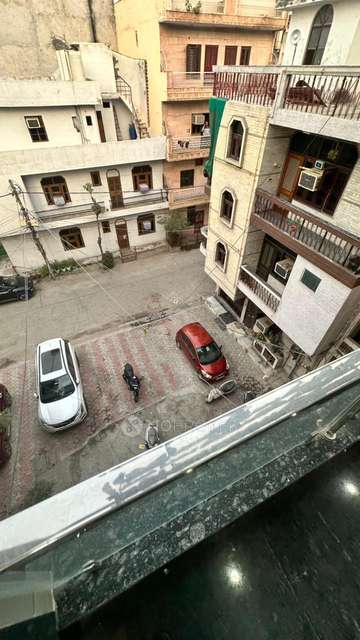 3 BHK Flat In Sb For Sale  In Sector 7