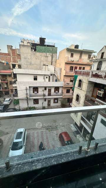 3 BHK Flat In Sb For Sale  In Sector 7