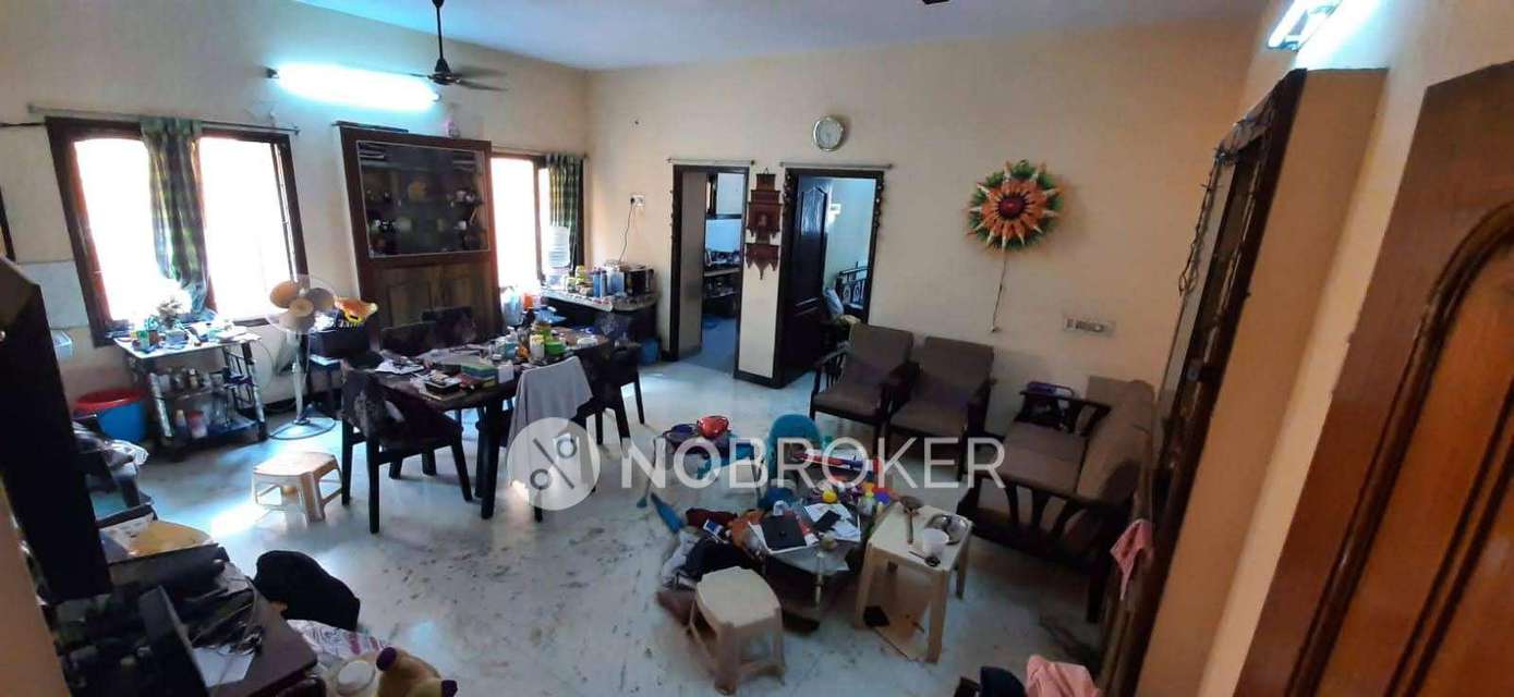 2 BHK Flat In Sriram Flats, Chennai For Sale  In Anna Nagar