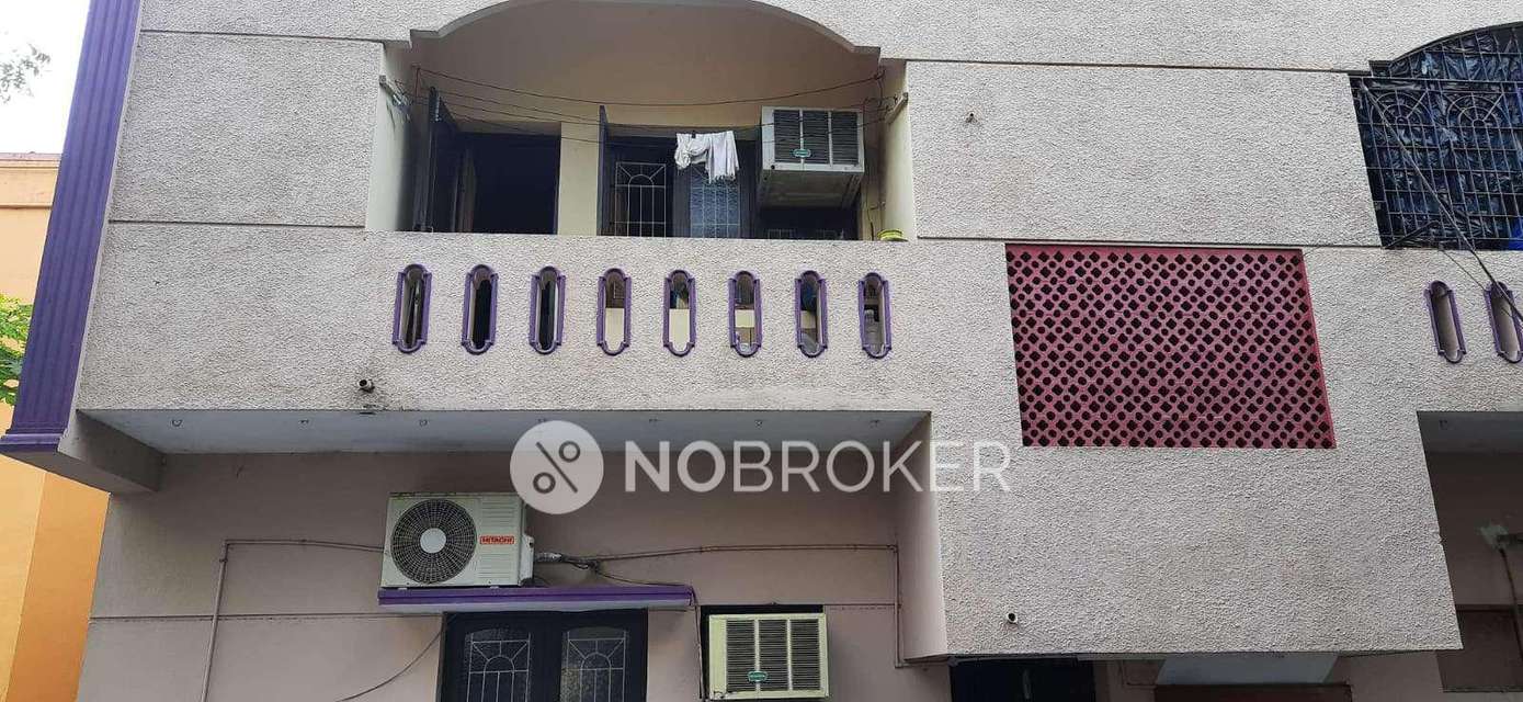 2 BHK Flat In Sriram Flats, Chennai For Sale  In Anna Nagar