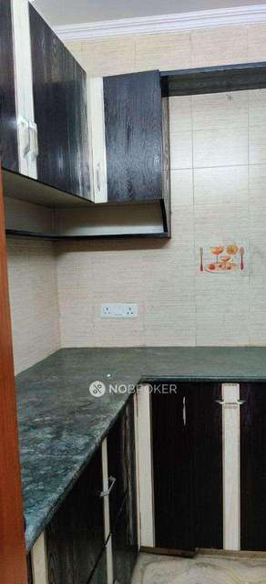 4 BHK Flat For Sale  In Pitam Pura