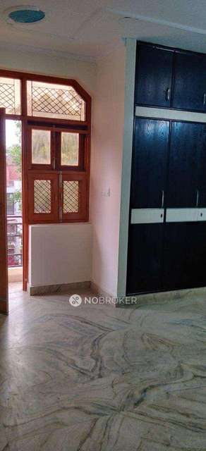 4 BHK Flat For Sale  In Pitam Pura