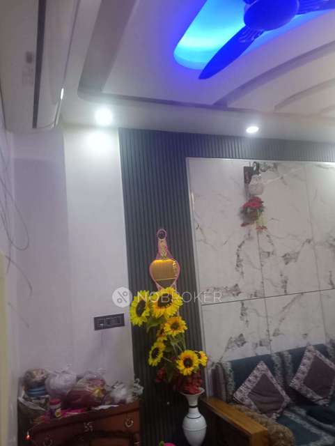 2 BHK Flat In Apartment For Sale  In Uttam Nagar