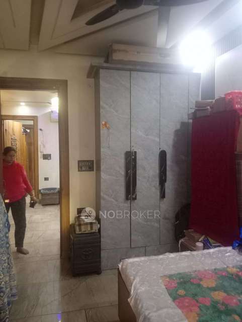 2 BHK Flat In Apartment For Sale  In Uttam Nagar