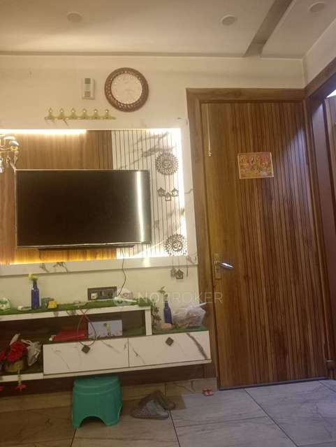 2 BHK Flat In Apartment For Sale  In Uttam Nagar