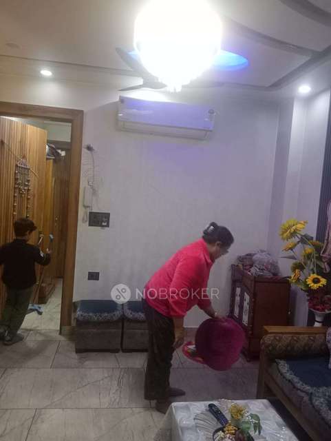 2 BHK Flat In Apartment For Sale  In Uttam Nagar