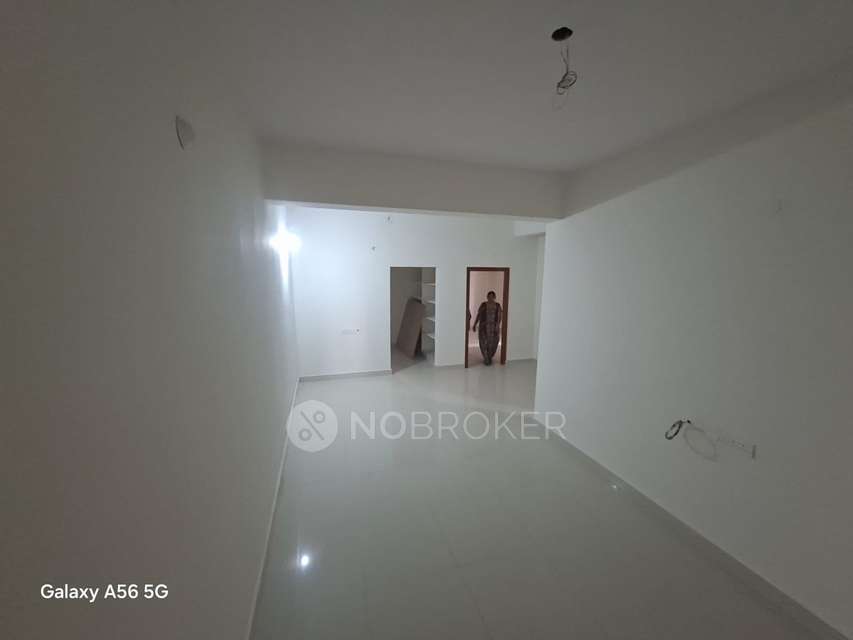 2 BHK Flat In Sri Laxmi Nilayam For Sale  In Suraram