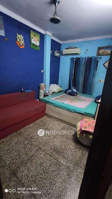 4 BHK Flat In Sb for Rent  In Laxmi Nagar