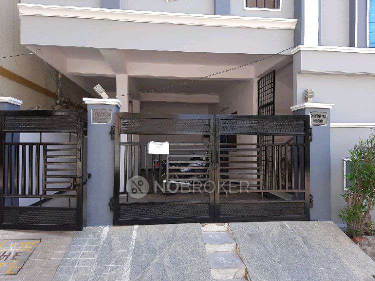 4+ BHK House For Sale  In Kukatpally