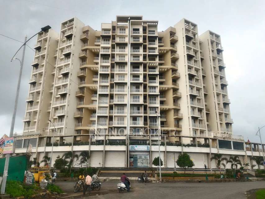 1 BHK Flat In Vinayak Shraddha For Sale  In College Fata