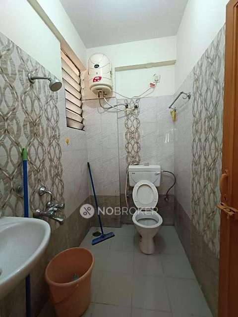 2 BHK Flat In Om Sai Pearls For Sale  In Electronic City