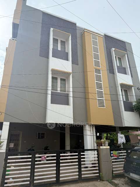 2 BHK Flat In Not Applicable for Rent  In Palavakkam